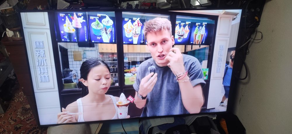 Телевизор samsung qe50q60aau QLED 4K