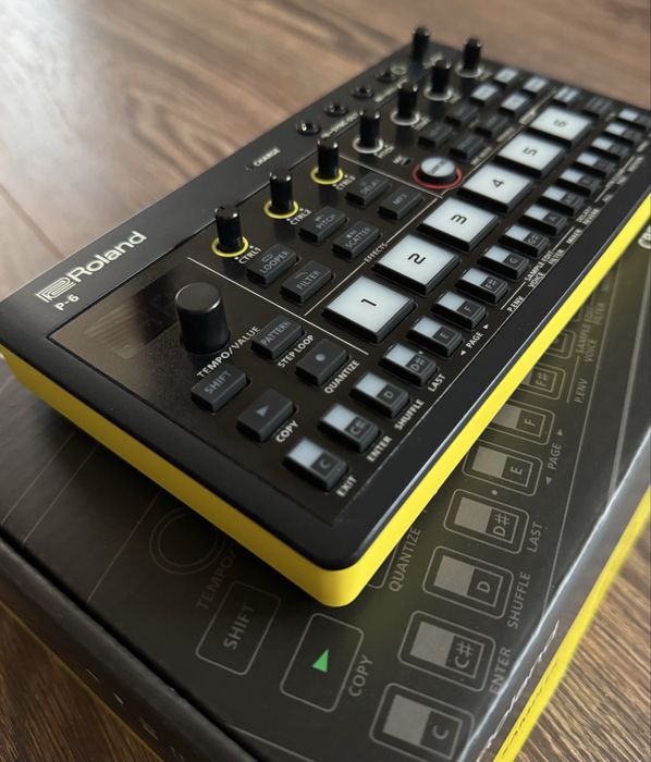 Семплер Roland P-6 (новий)