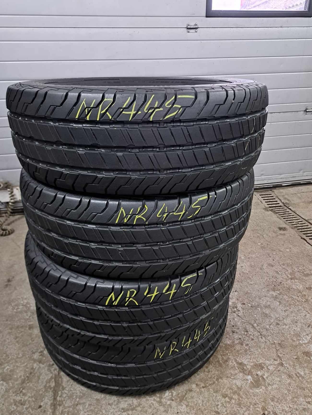 Opony 235/65R16C CONTINENTAL