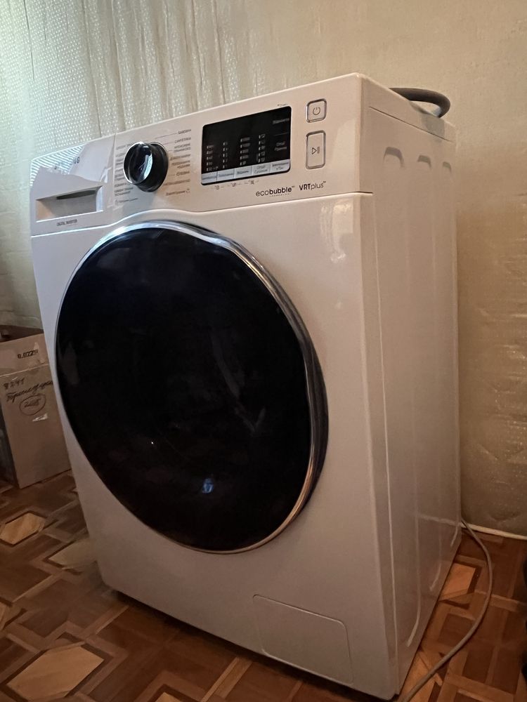 Прально сушильна машина SAMSUNG WD80K52E0AW/UA