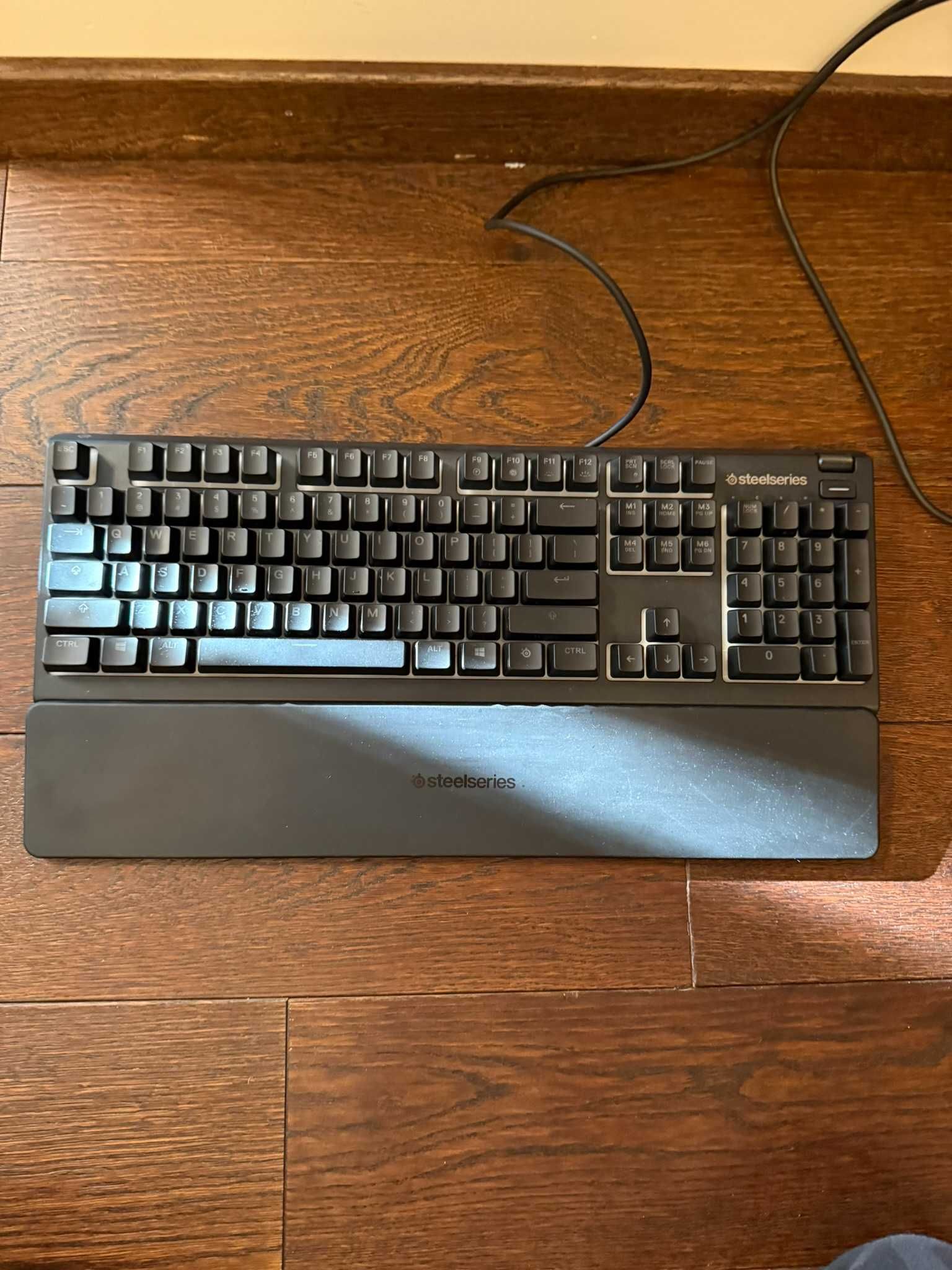 klawiatura steelseries apex 3 stan idealny