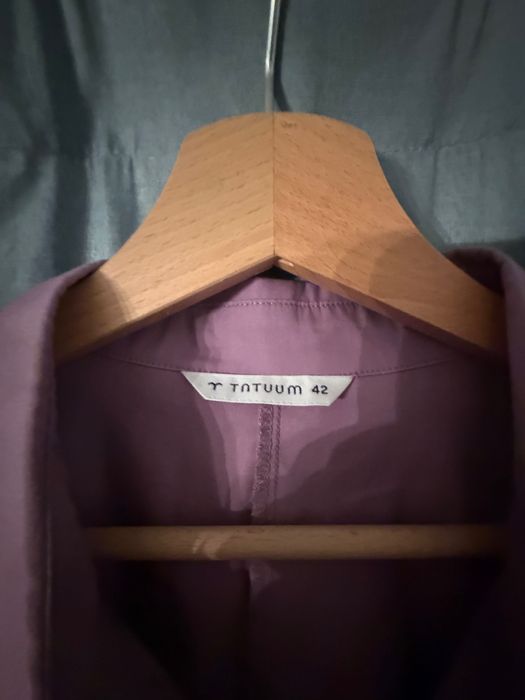 Sukienka koszulowa z paskiem TATUUM