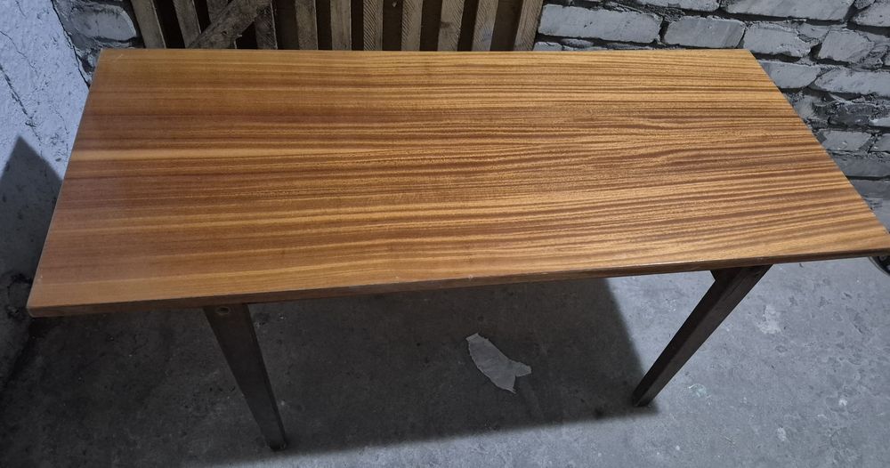 Stolik kawowy PRL wysoki połysk