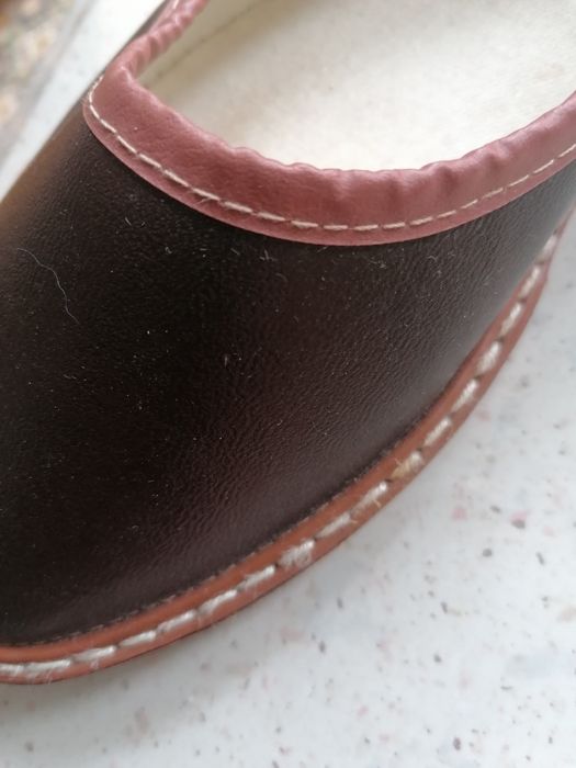 Кожаные тапочки размер 41