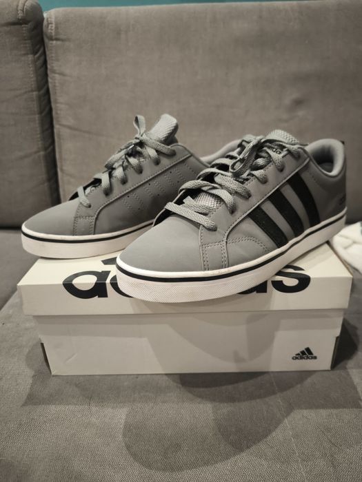 Buty Adidas classic szare
