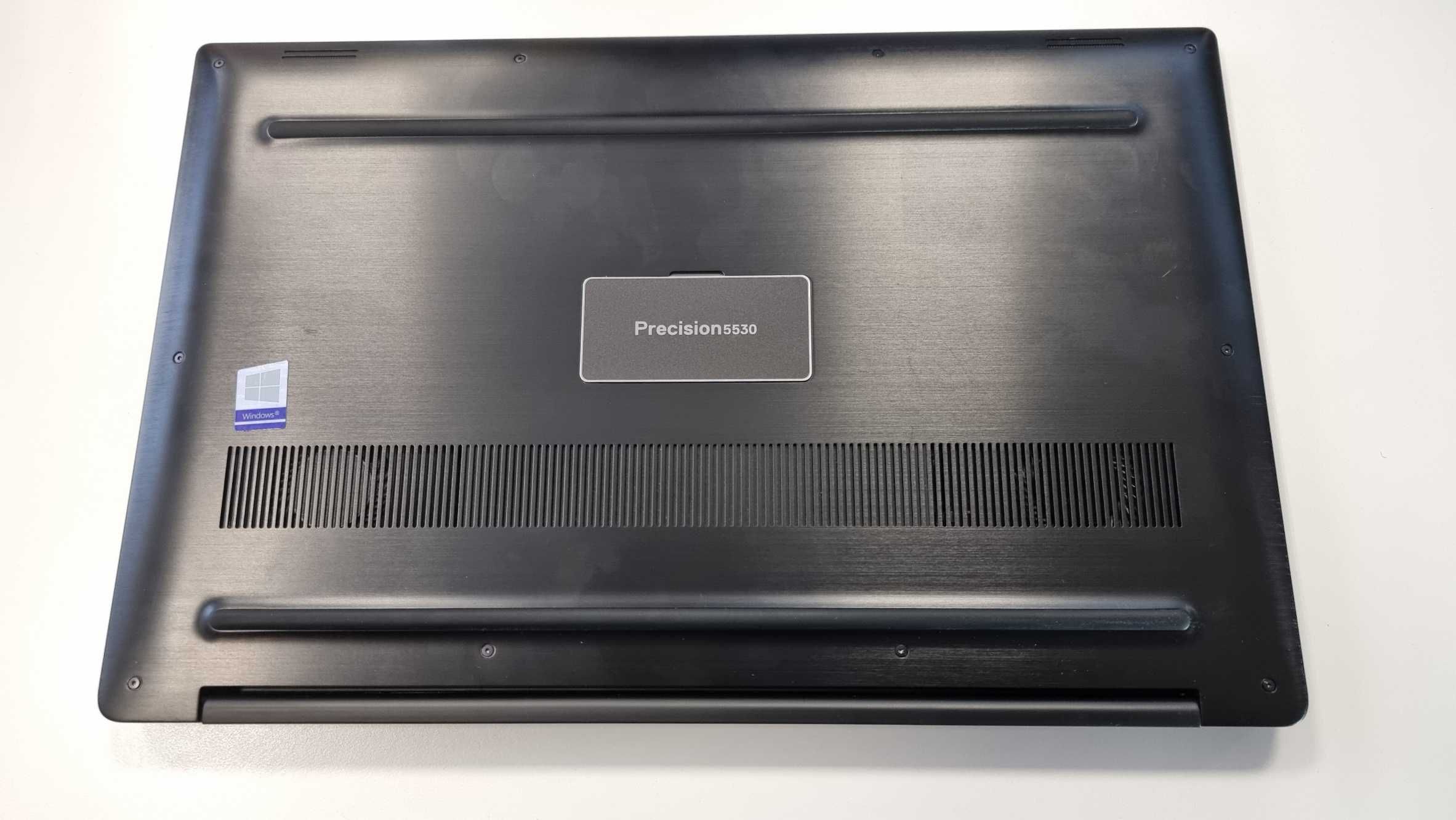 Dell Precision 5530 i7-8850H 32GB 1 TB SSD M.2 FHD Quadro P2000