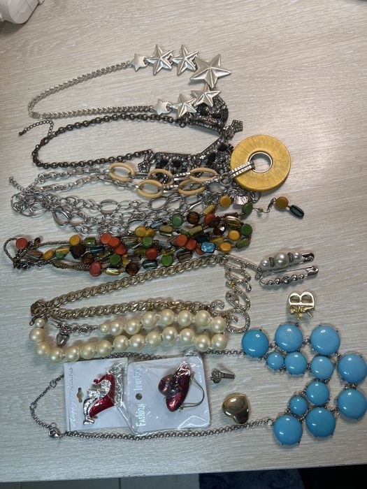 Вінтажна біжутерія одним лотом
