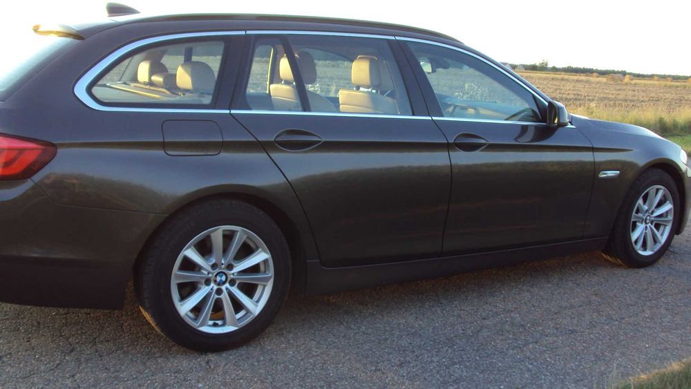 BMW 520D F11 Navi Skóra Super Stan