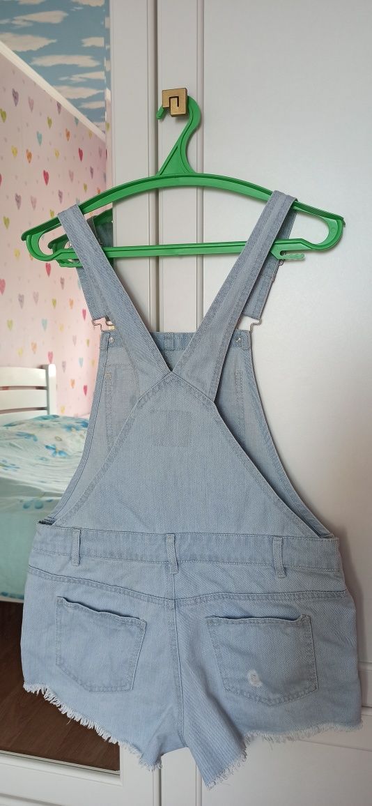 Джинсовый комбинезон шорты Denim (размер S/М, 10, 38)