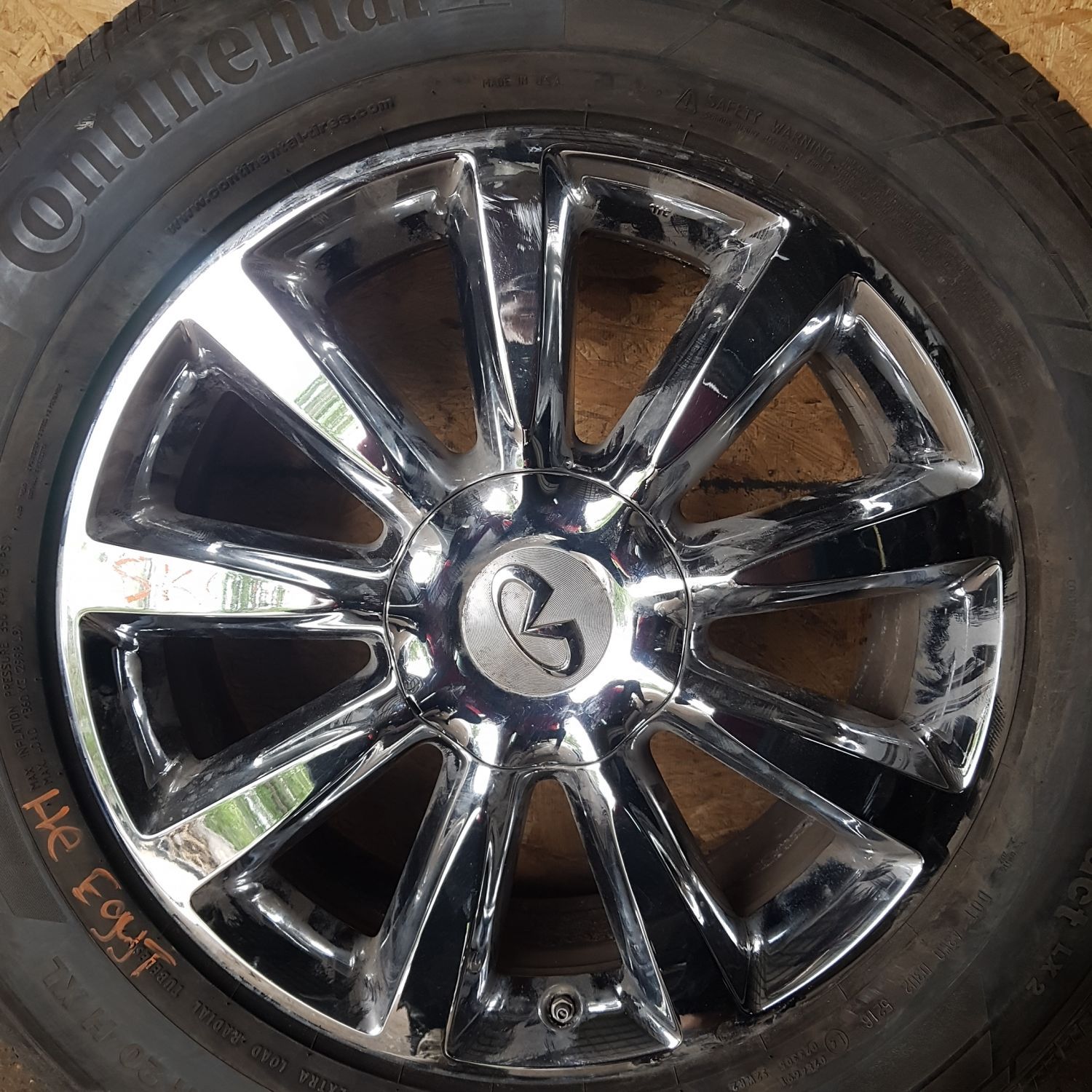 Диски Infiniti OEM 40300ZQ10A QX56 8x20 6x139,7 ET23 DIA78 (chrome) Б/
