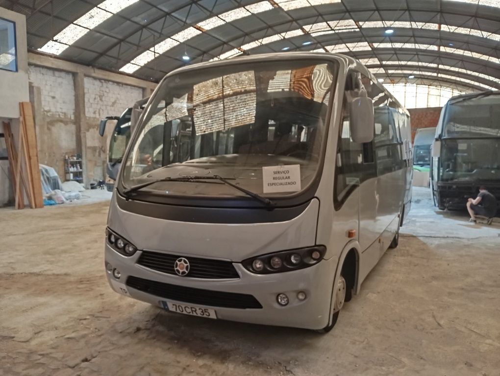 Mini Bus Iveco 3.0 180cv (Marcopolo)