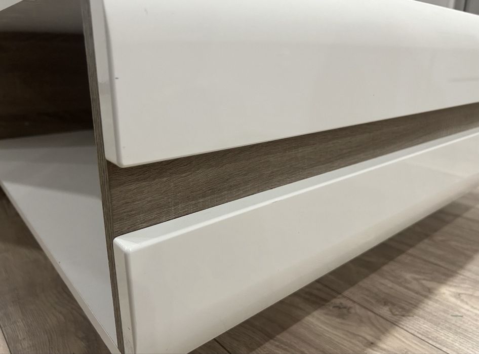 Stolik kawowy, ława biała 90x90 cm