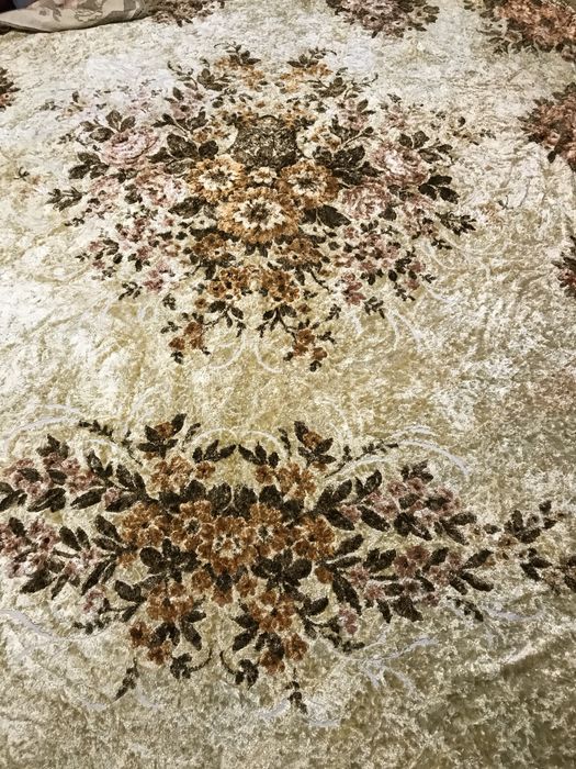 Скатертина Покривало плюшеве