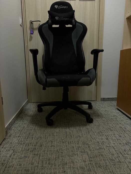 Fotel Gamingowy Genesis