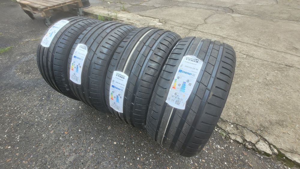 Opony letnie 255/40/19 nokian powerproof