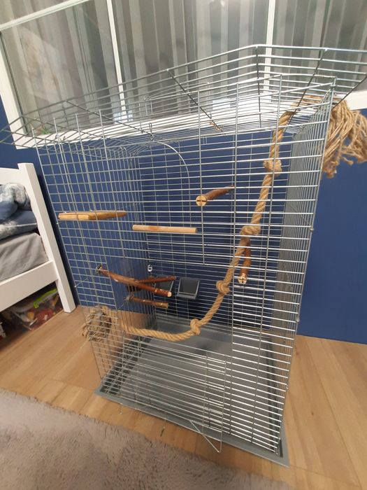 Клітка для папуг
