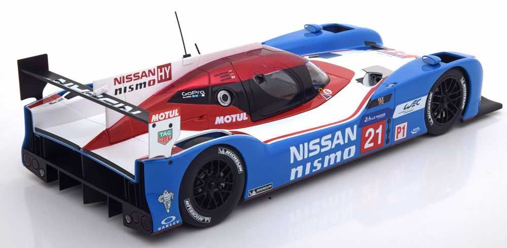 1:18 AUTOart Nissan GT-R LM Nismo #21 24h Le Mans 2015