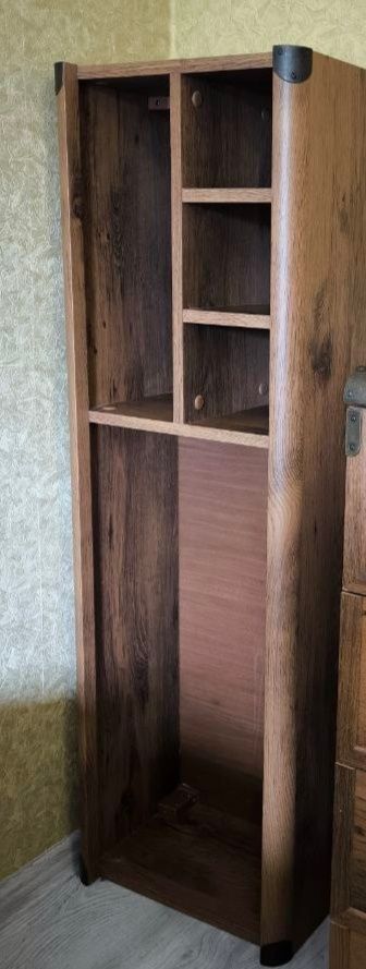 Продам комплект меблів