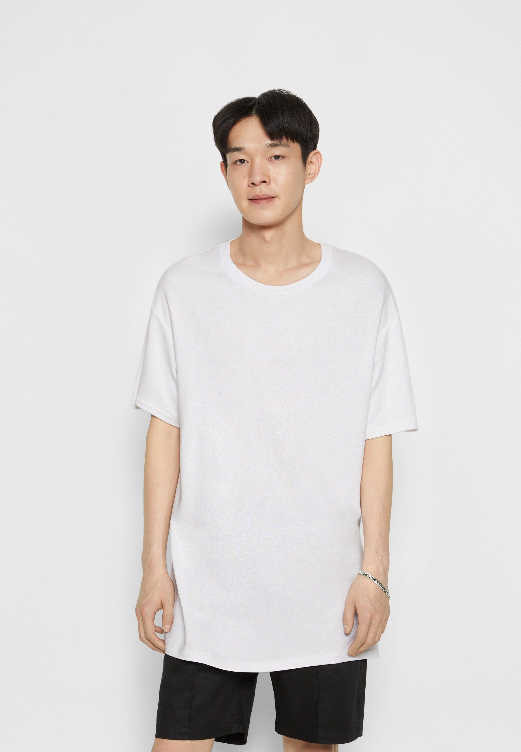 T-shirt gruby  z lyocellu oversize Won Hundred r.M