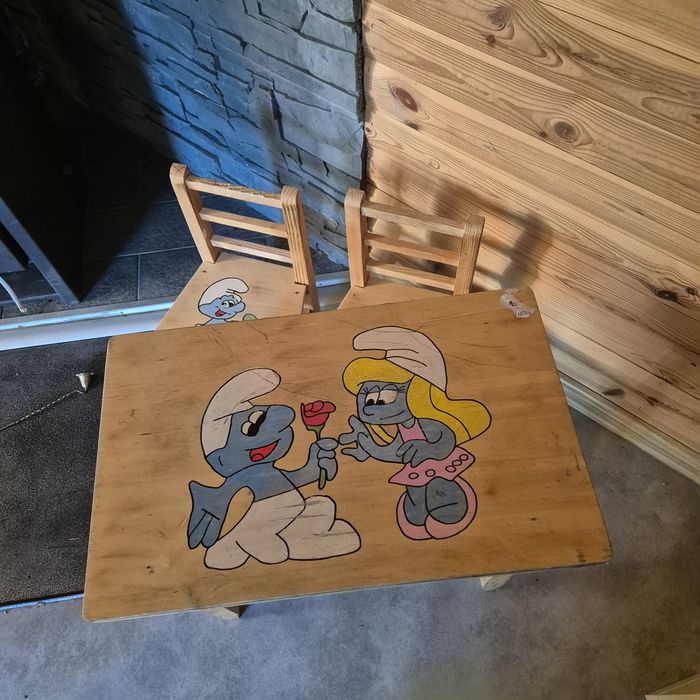 Stolik dzieciecy z krzeslami