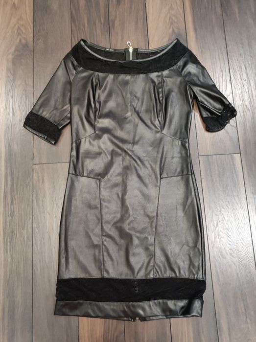 Плаття з екошкіри(нове)