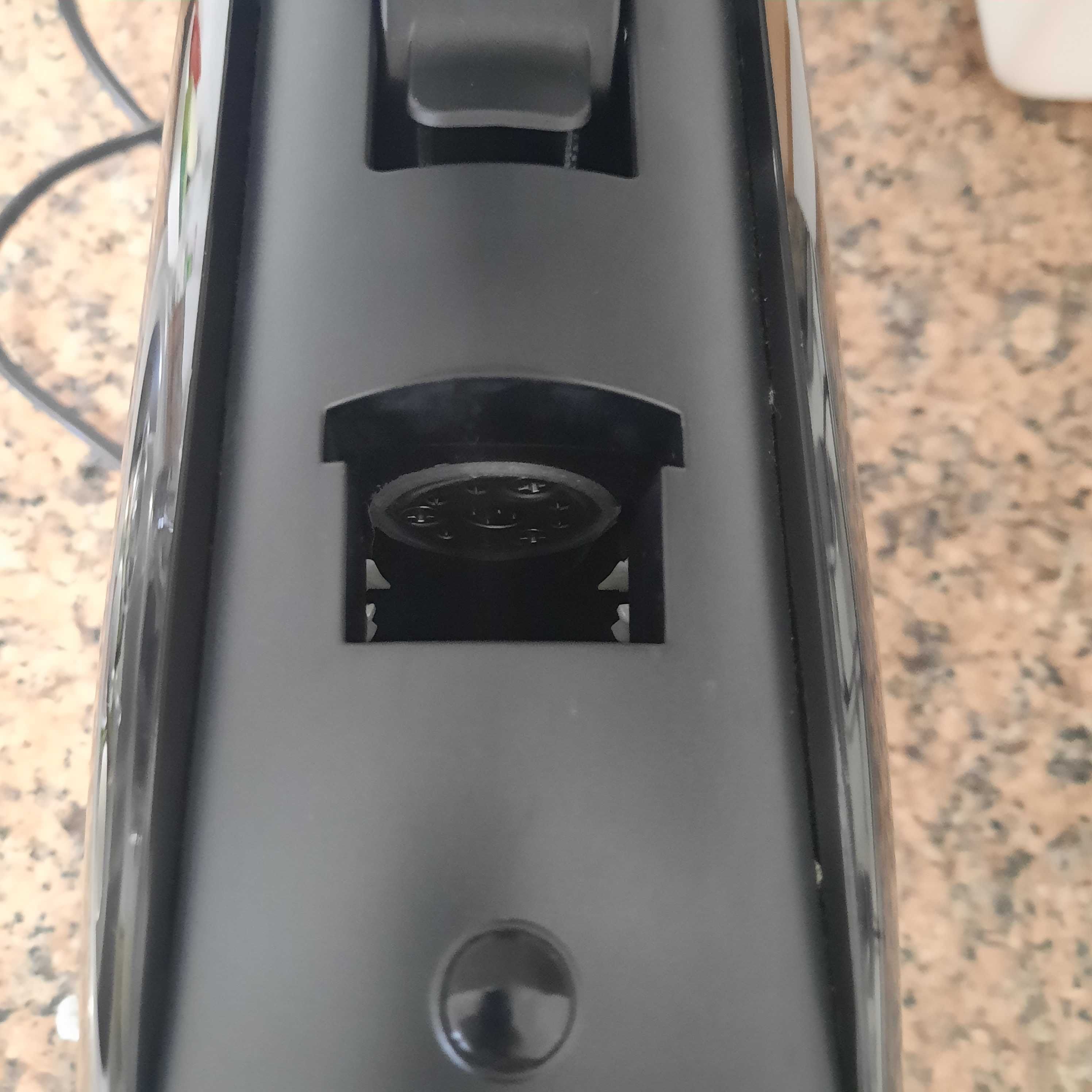 Máquina de café sem marca visível