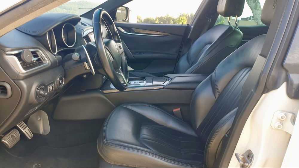 Maserati Ghibli 3.0 Full Extras-