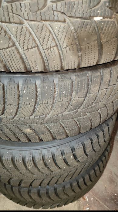 Шини на дисках 205 60 r16, vw, ковпаки