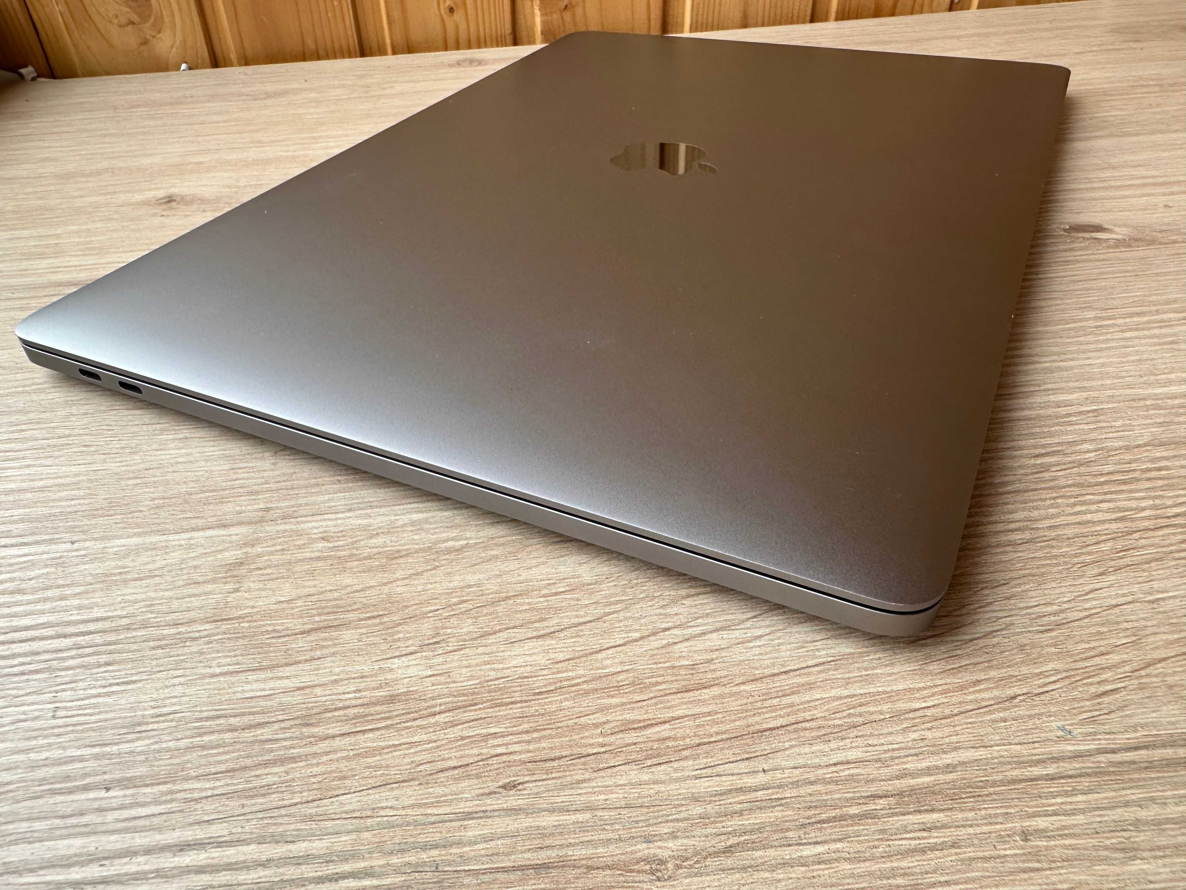 Ноутбук MacBook Pro (15-inch 2018) A1990 i7 Ram 16Gb SSD 512Gb
