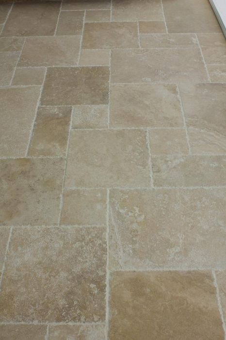 Piso em pedra mármore travertino
