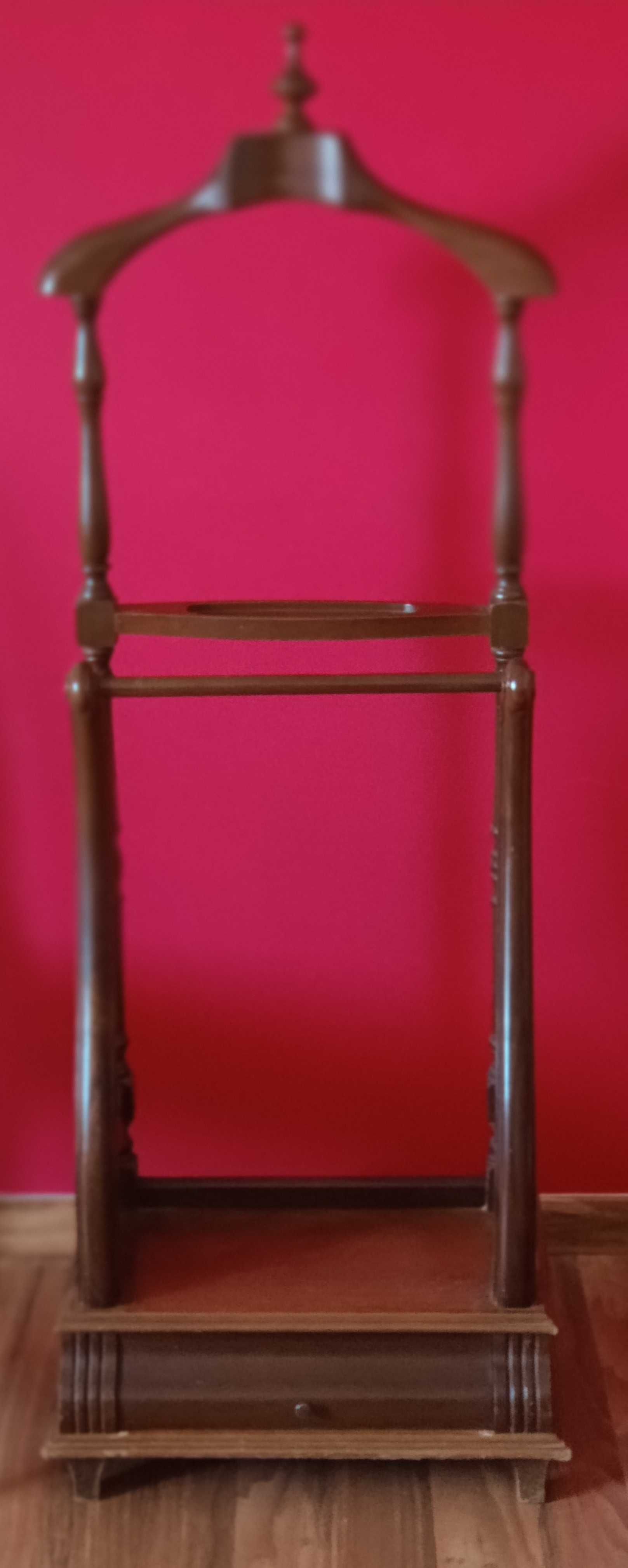 Vende-se Arca e outro mobiliário vintage - Desde 70€