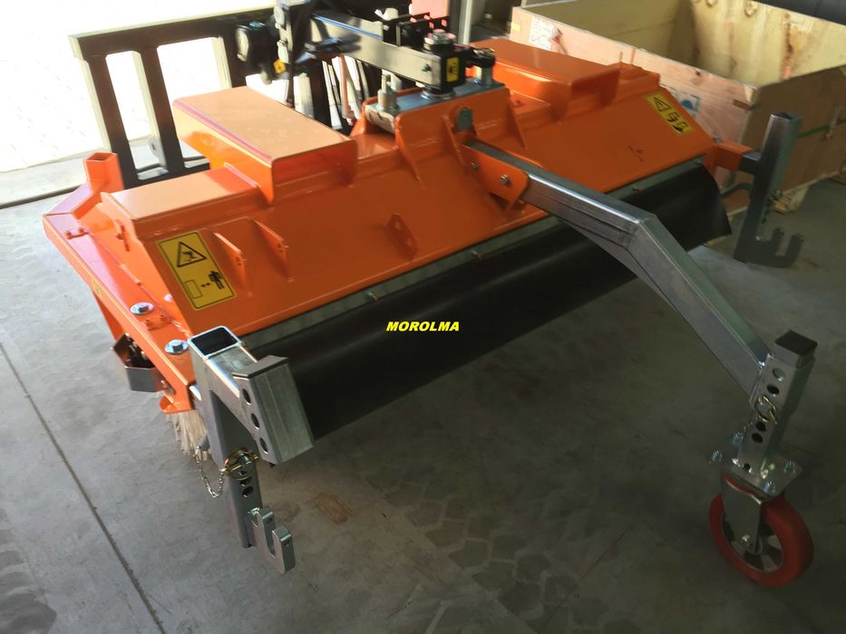 Zamiatarka szczotka do placów,magazynów,dróg FK MACHINERY/TALEX