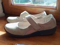 Жіночі мокасини Clarks