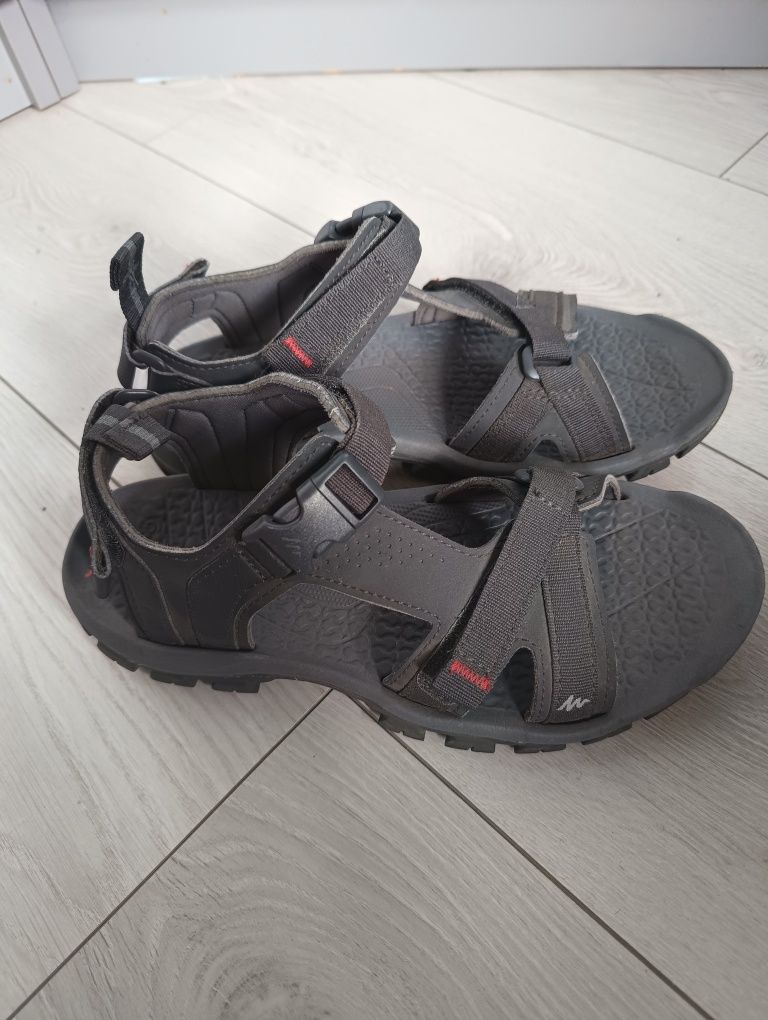 Sandały chłopięce Quechua r.38/39