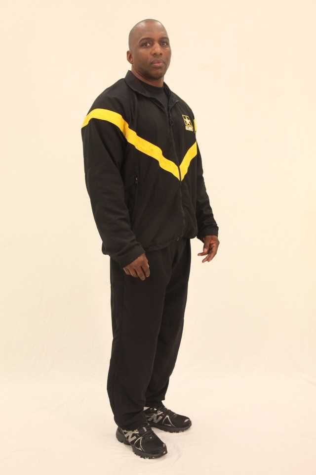 Тренувальна куртка армії США US ARMY APFU Physical Fitness PT Jacket