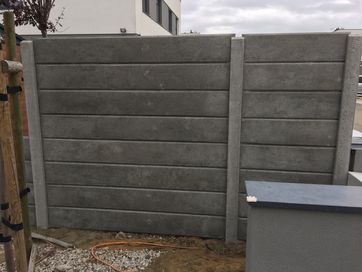 Montaż ogrodzeń betonowych