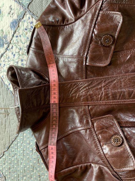 Куртка женская кожаная..