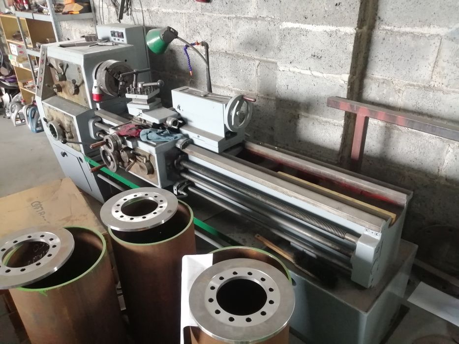 Tokarka uniwersalna tug 40x1500