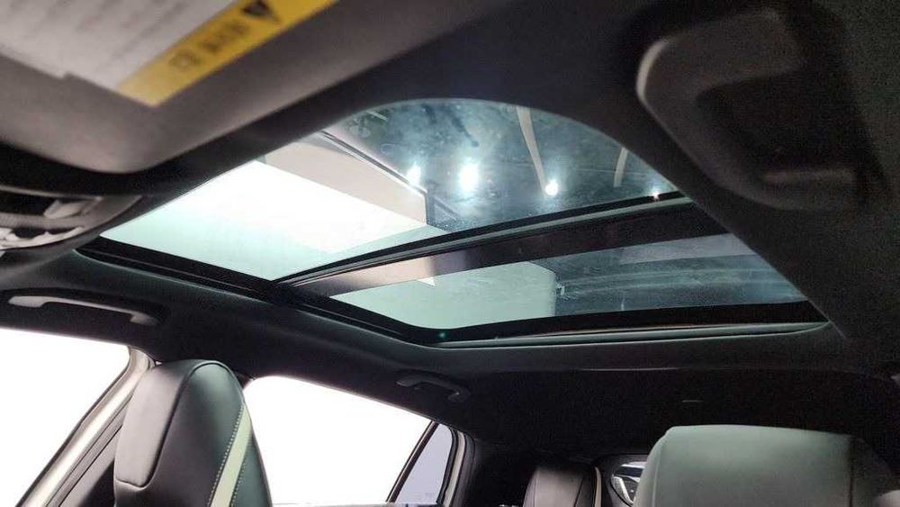 Infiniti Q30 2.0 Premium Sport