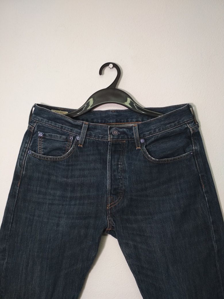 Levi's 501 jeans spodnie jeansowe dżinsy W32 L34