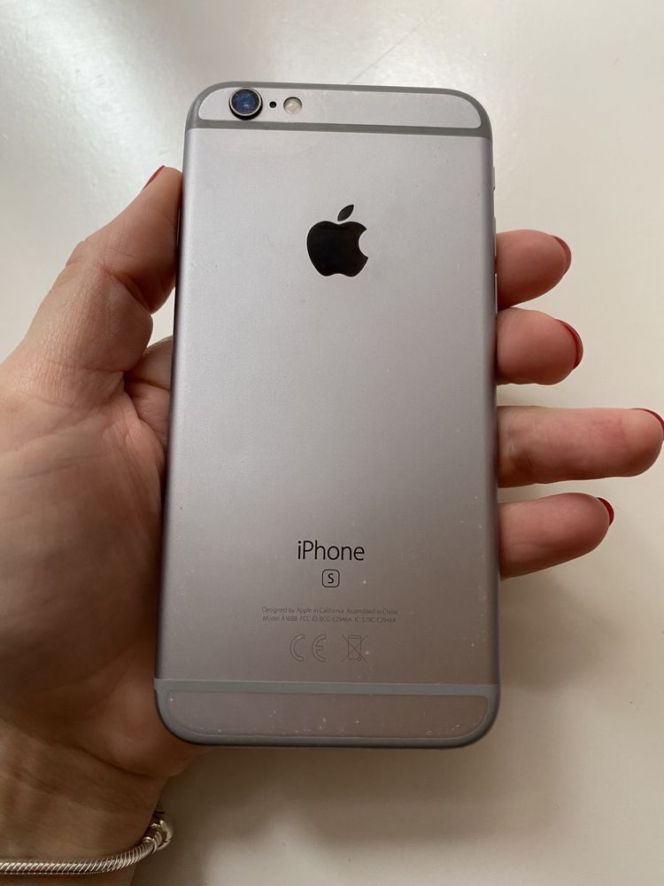 iPhone 6s 32 GB space gray