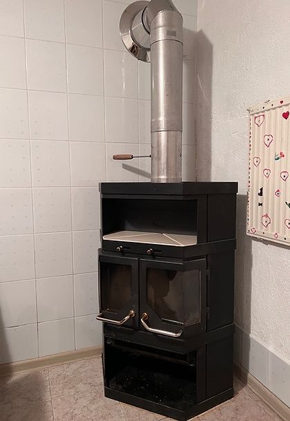 Монтаж димоходів всіх видів: на буржуйку, булерьян, для бань, на котли