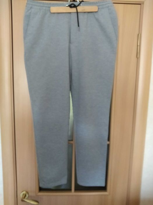 Брюки мужские зауженные - джоггеры RESERVED  slim fit XL 22% вискоза