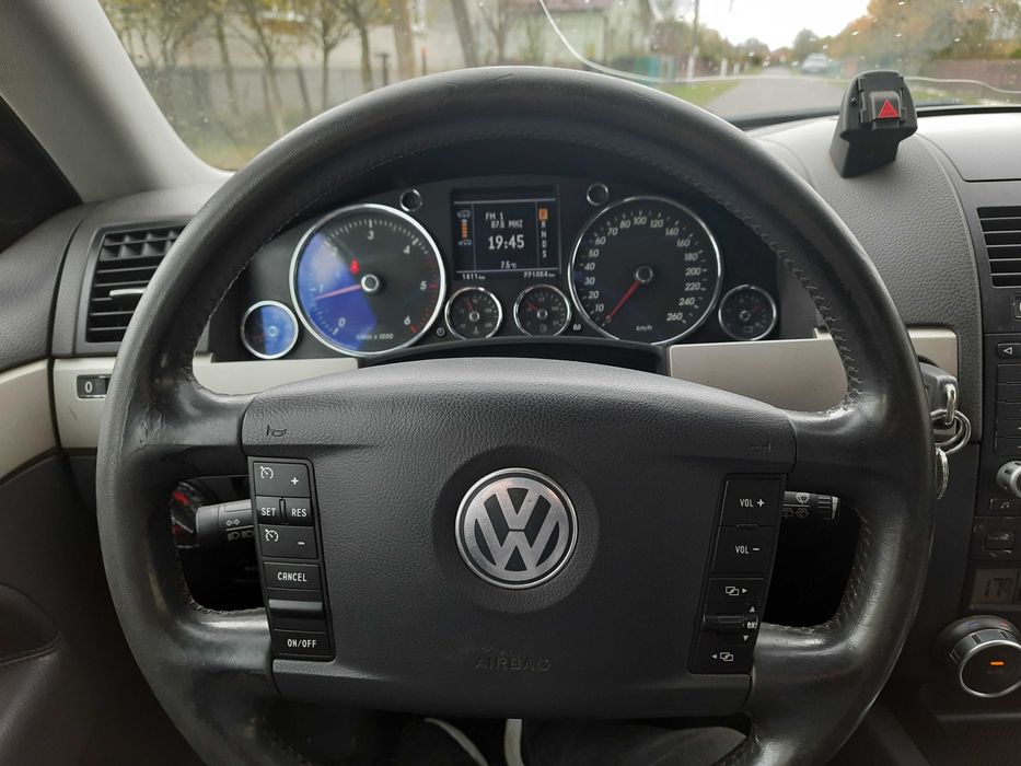 Продам volkswagen touareg