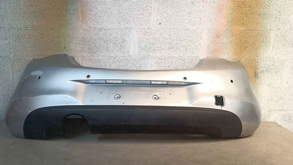 Vendo parachoque de trás Opel Corsa D ano 2008/20
