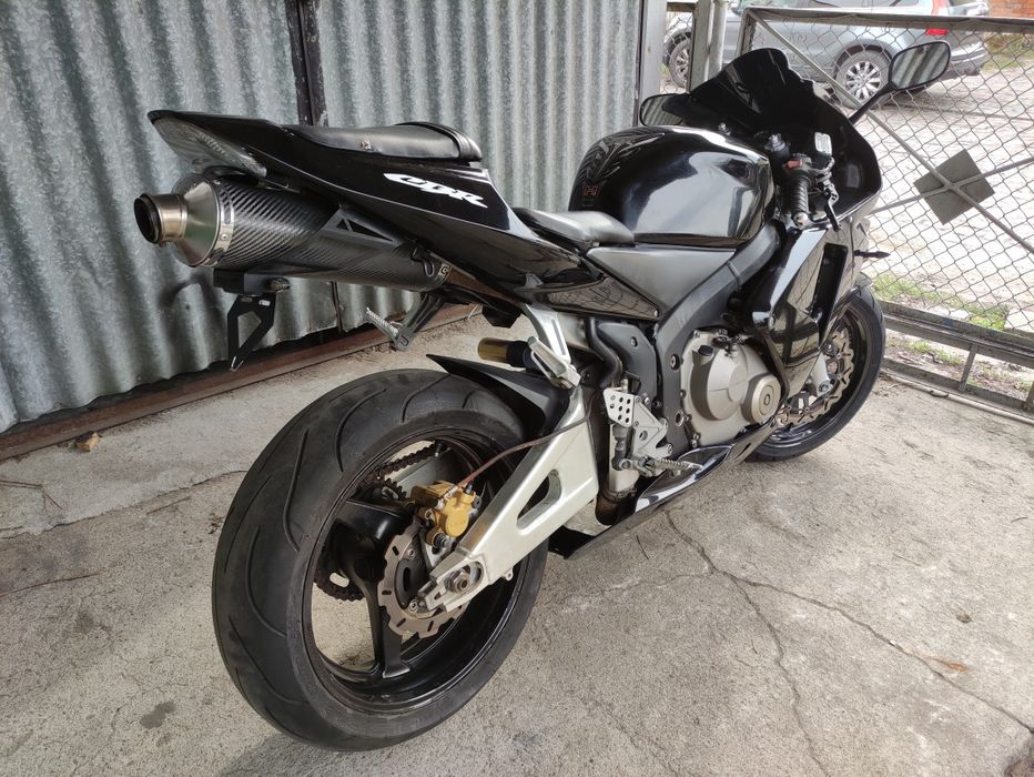 Honda CBR 600 RR PC37 100% sprawna i prosta RATY Transport wydech MIVV