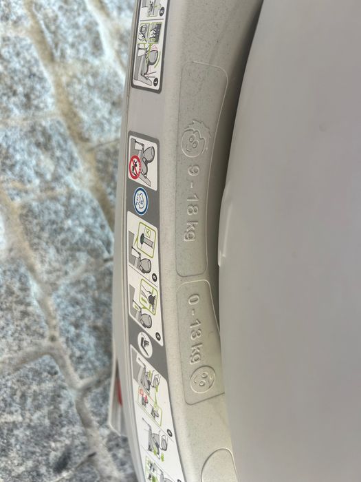 Cadeira auto para bebé Britax Römer Isofix 0-18kg | Cinzento