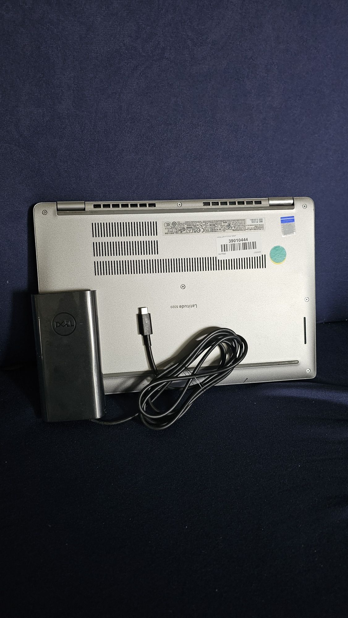 Dell Latitude 5320 (Core i5 11th - 8GB - 256GB)