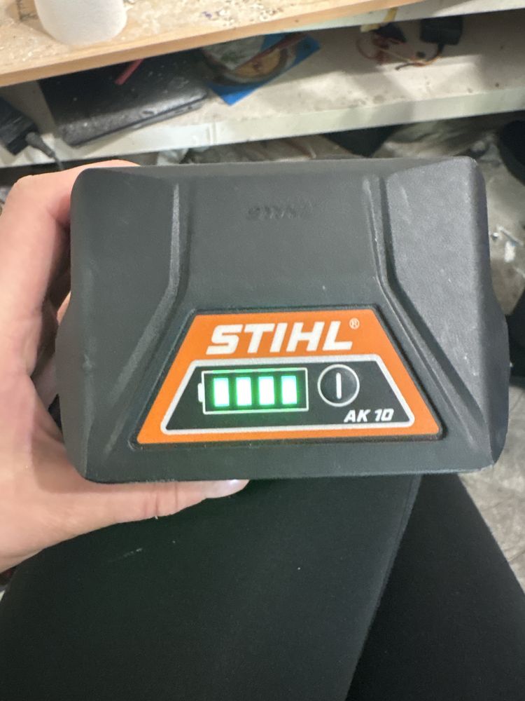 Sprzedam baterie marki stihl