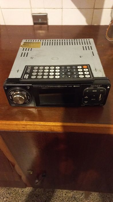 Rádio Denver CAT-131 – Leitor DVD, USB e SD